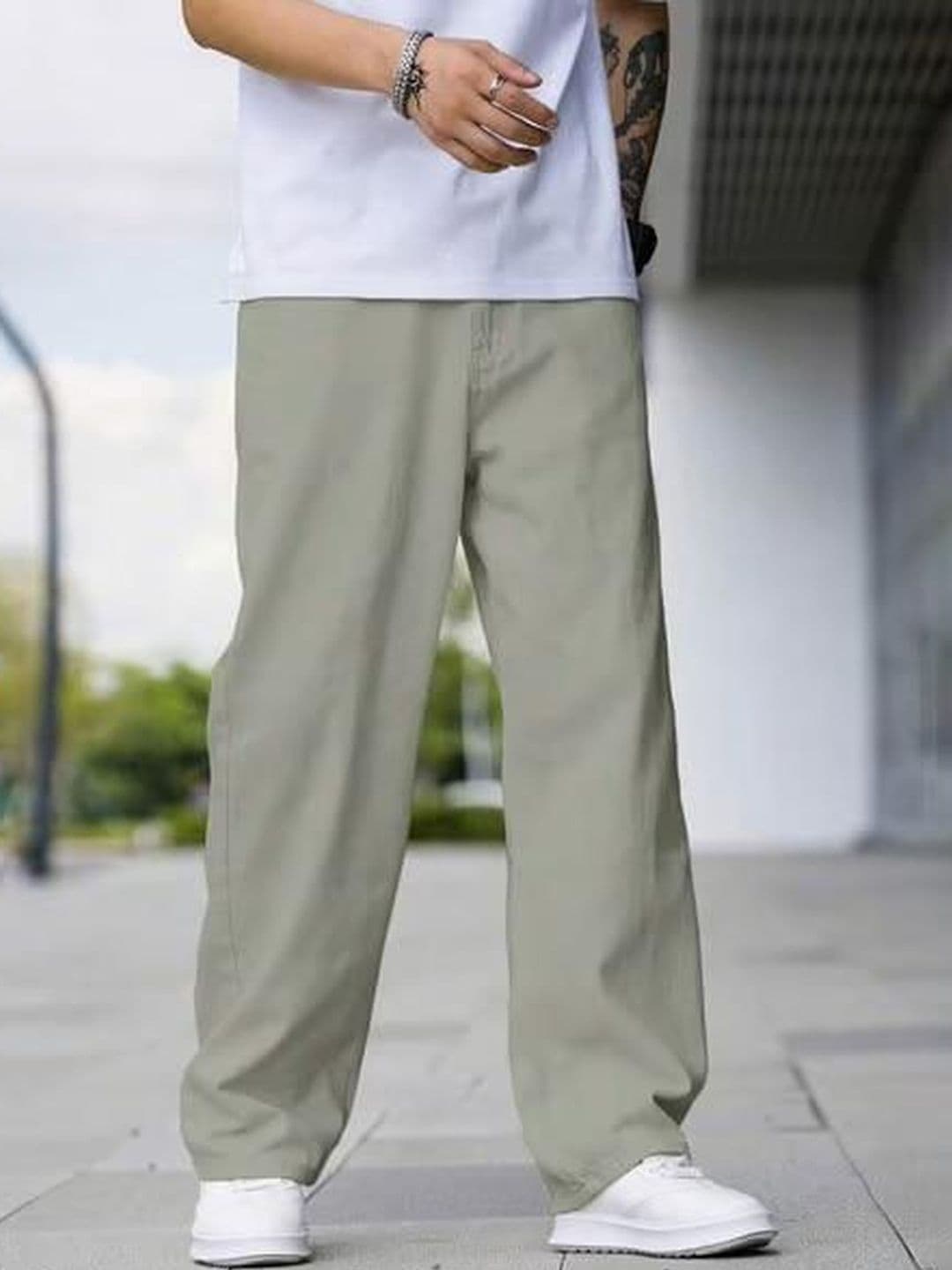 me Queen Men Straight Fit Mid-Rise Jeans - view 1