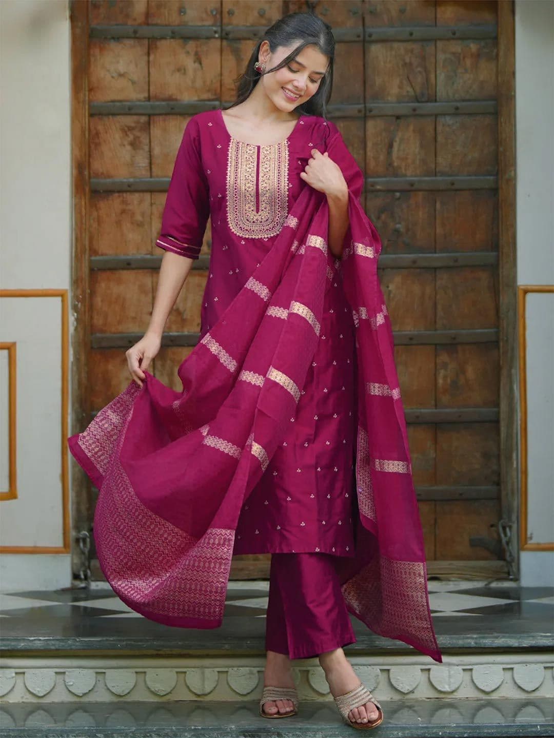 Libas Floral Embroidered Thread Work Straight Kurta With Trousers And Dupatta - view 1