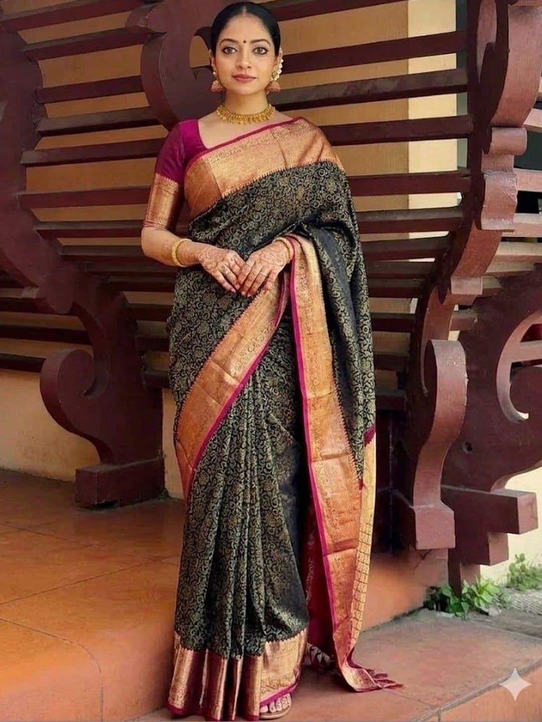 VelvetHue Art Silk Saree - view 1