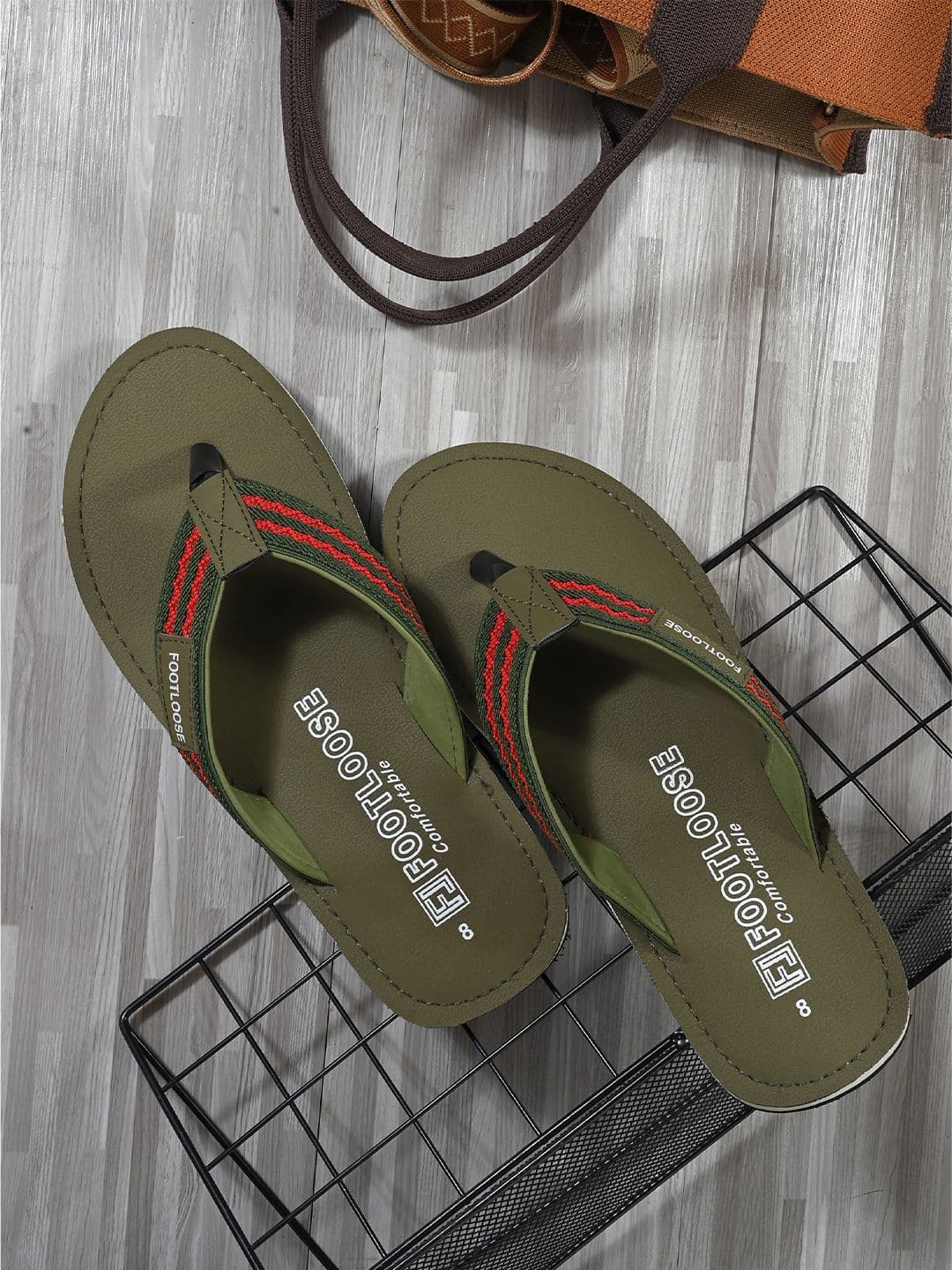 FOOTLOOSE Men Thong Flip-Flops - view 1