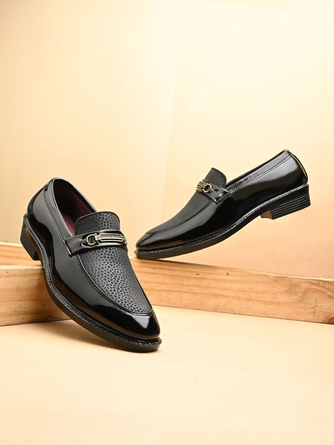 Azzaro Black Azzaro Men Round Toe Formal Loafers Shoes - view 1