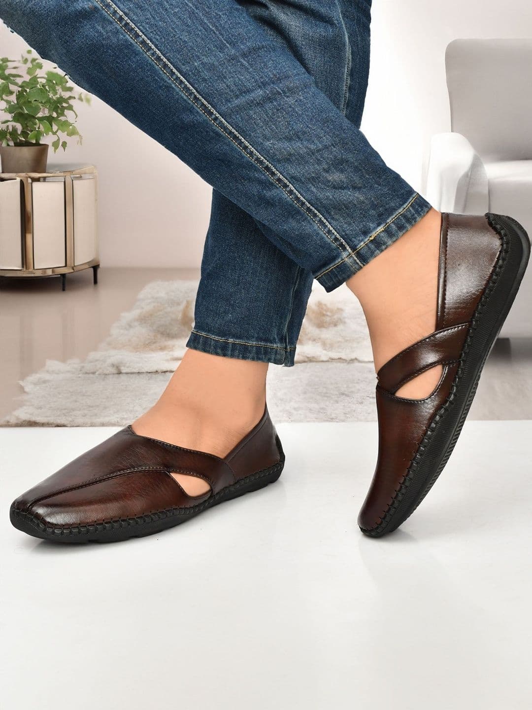 Harie Men Textured Sandals - view 1
