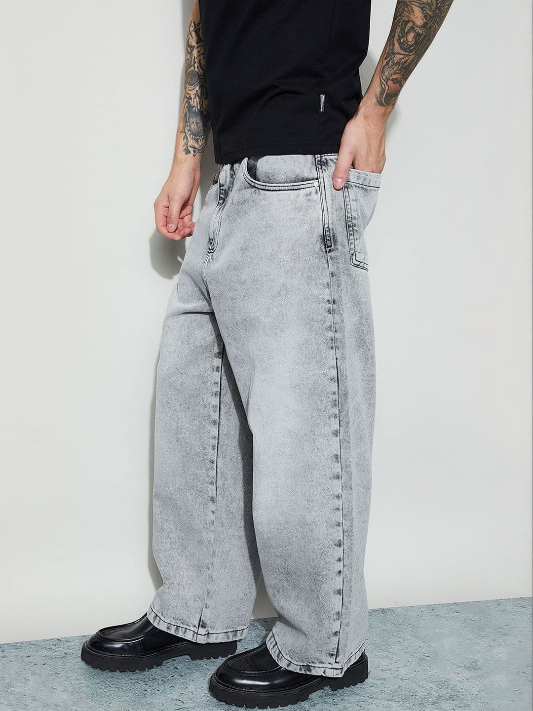 Forca by Lifestyle Men Wide Leg Mid-Rise Light Fade Jeans - view 1
