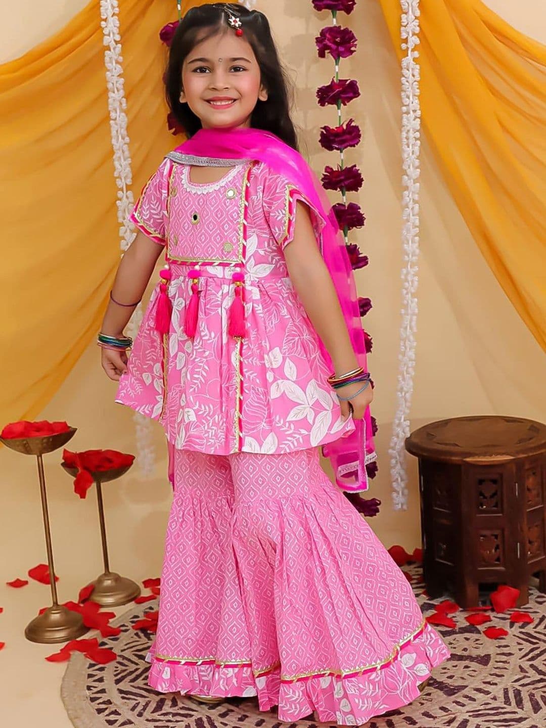 Littleblessings Girls Printed Thread Work Block Print Lehenga & Blouse With Dupatta - view 1