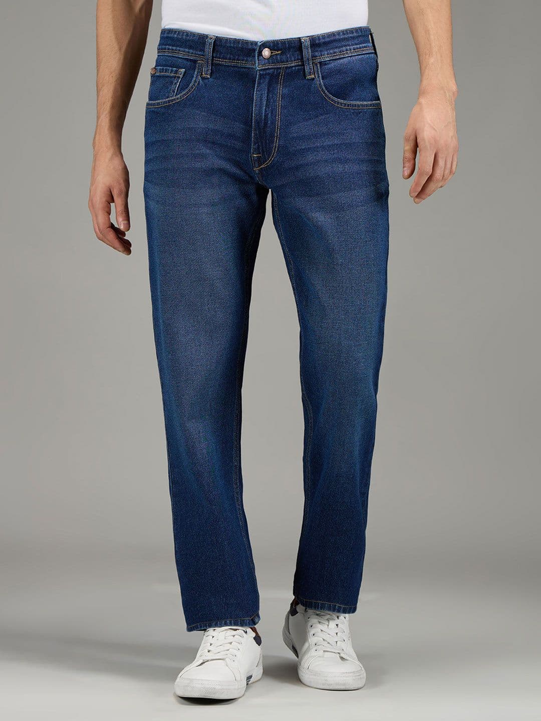 Pepe Jeans Men Holborne Straight Fit Mid-Rise Light Fade Stretchable Jeans - view 1