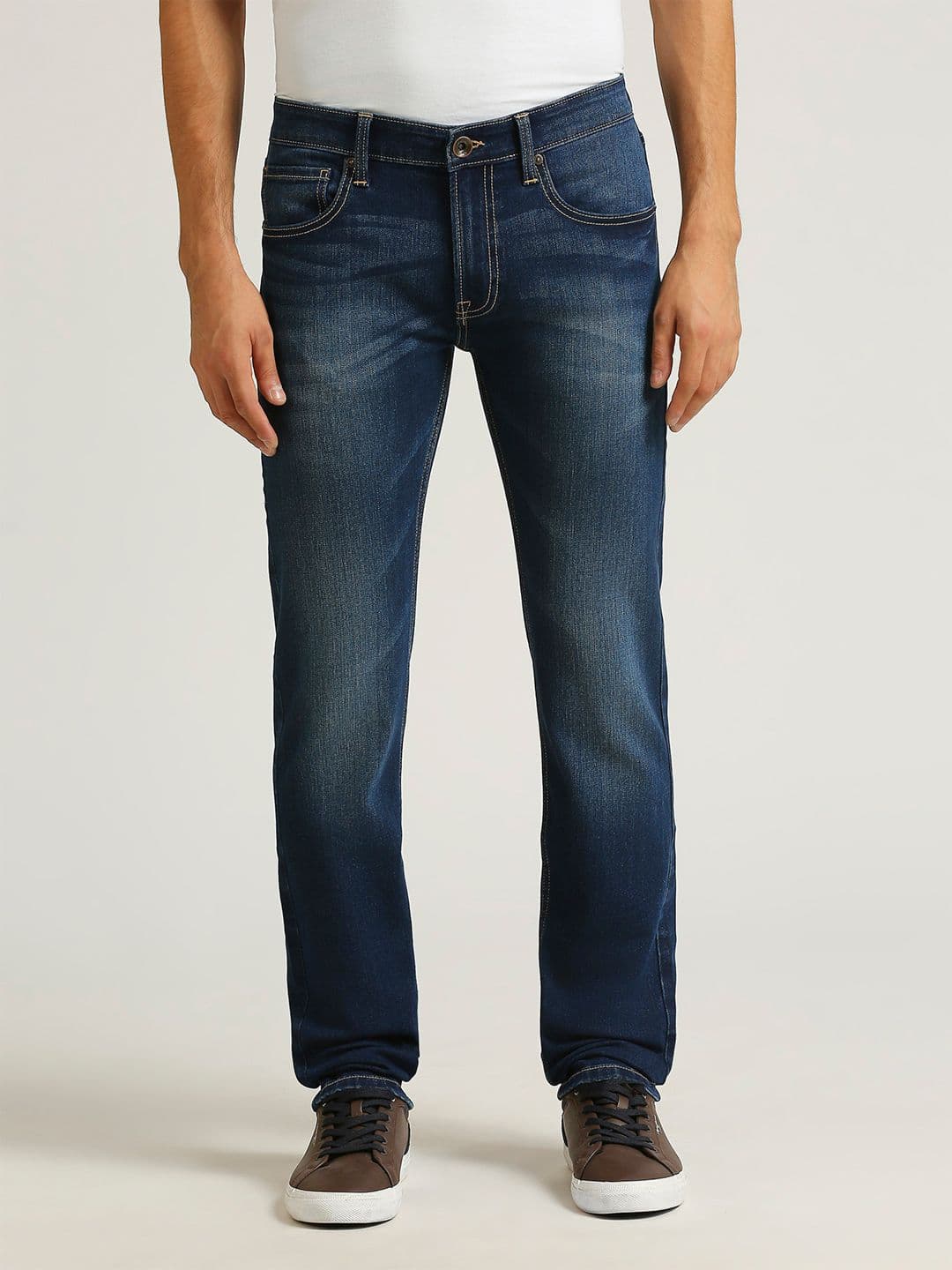 Pepe Jeans Men Slim Fit Light Fade Stretchable Jeans - view 1