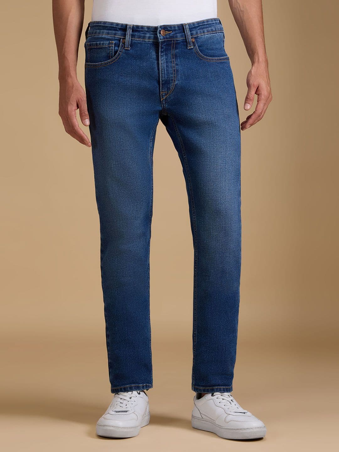 Pepe Jeans Men Comfort Slim Fit Mid-Rise Light Fade Stretchable Jeans - view 1