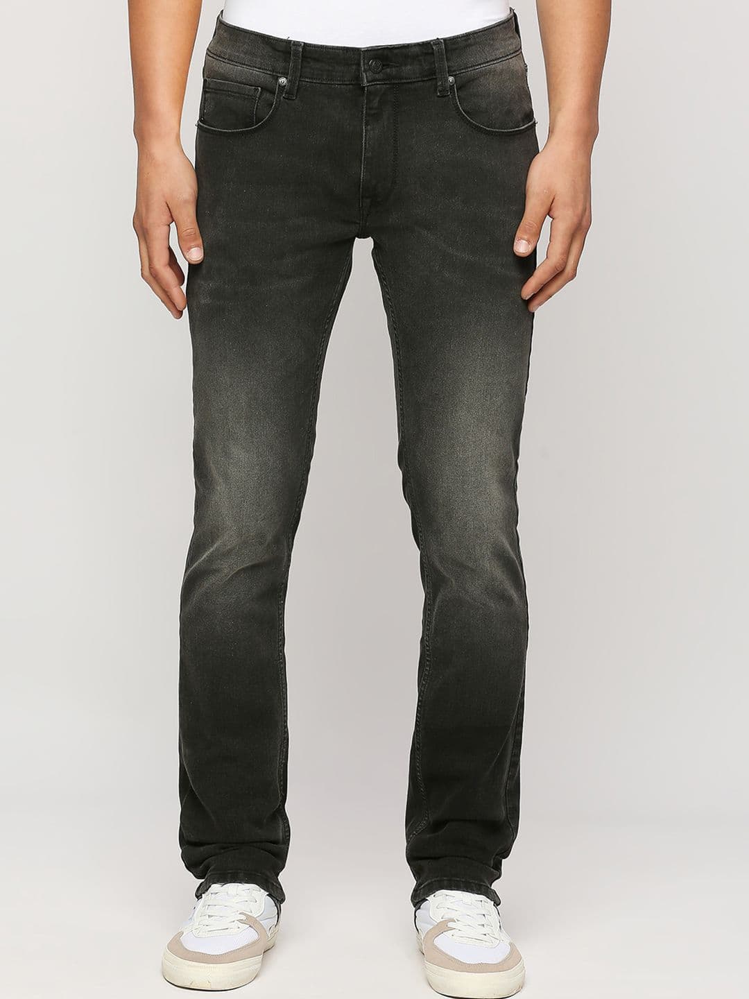 Pepe Jeans Men Clean Look Mid-Rise Slim Fit Stretchable Jeans - view 1