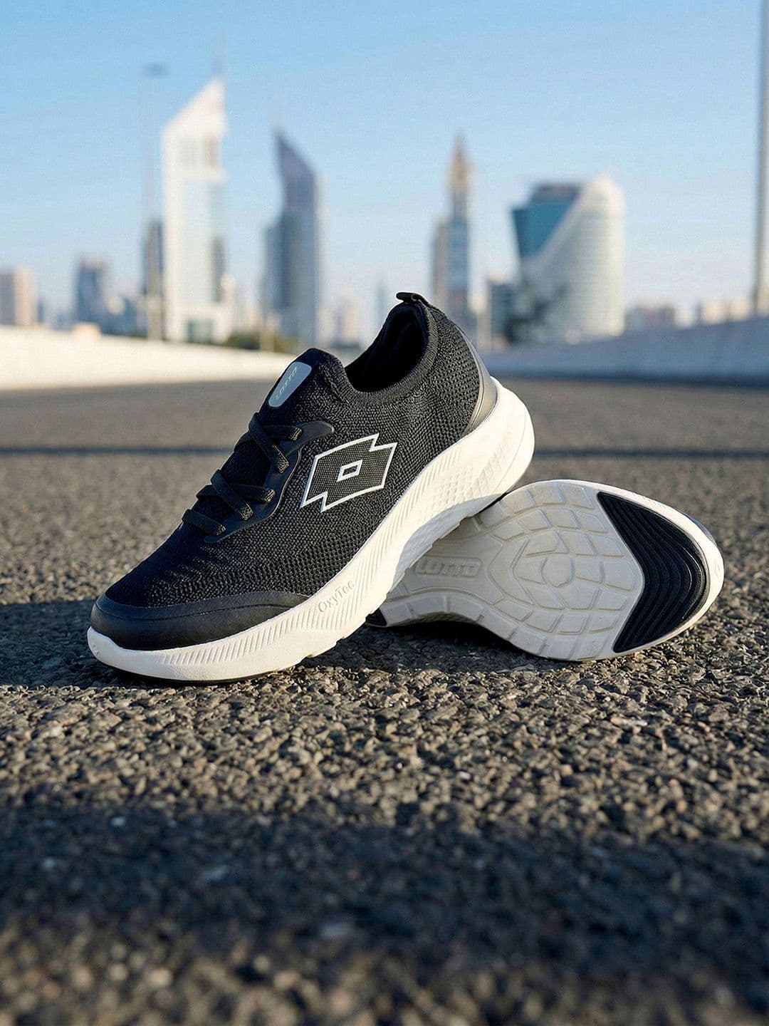 Lotto Men Mesh Running Shoes - view 1