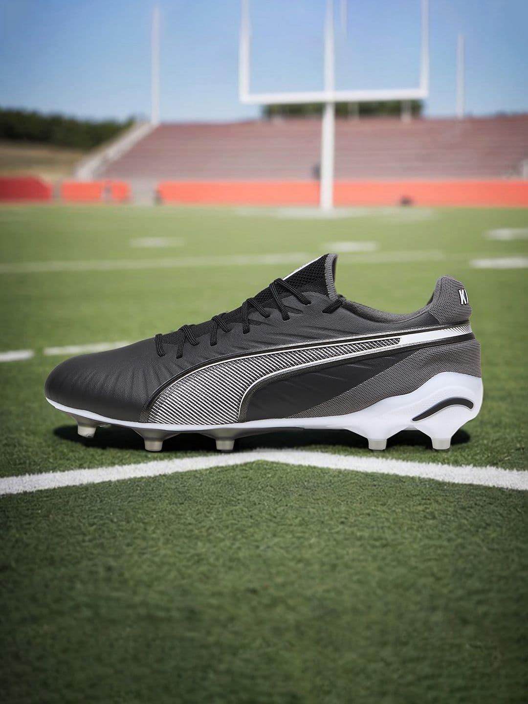 Puma KING ULTIMATE FG/AG Football Boots - view 1