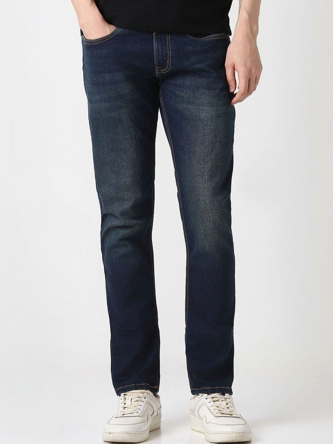Peter England Casuals Men Slim Fit Mid-Rise Light Fade Jeans - view 1