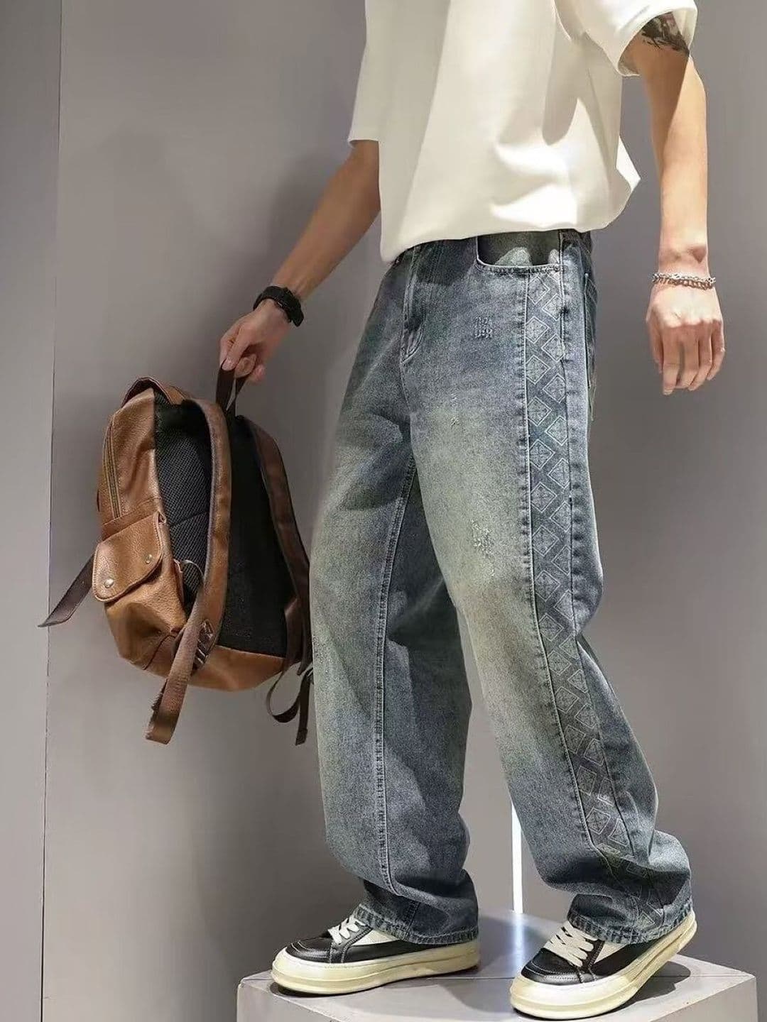 StyleCast Men Baggy Fit Mid-Rise Light Fade Jeans - view 1