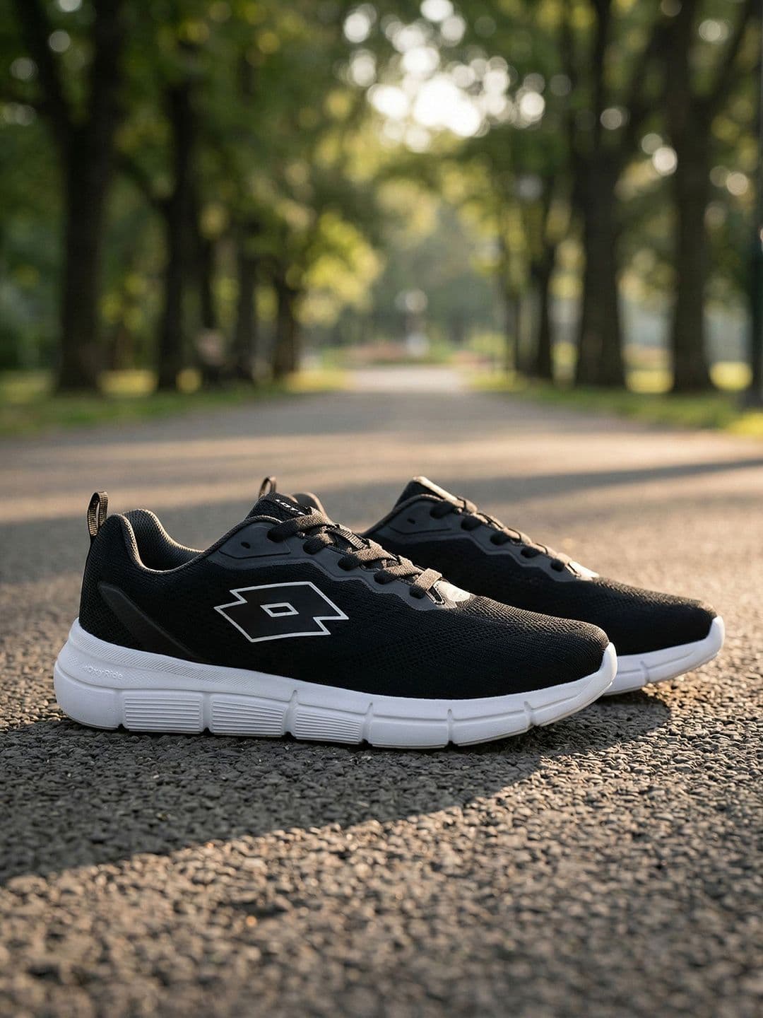Lotto Men Mesh Running Shoes - view 1