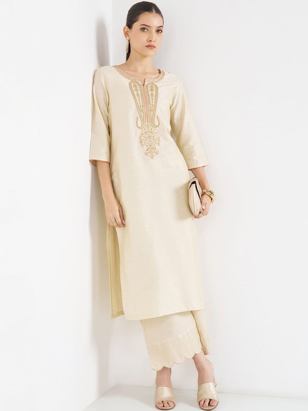 RANGMANCH BY PANTALOONS Women Embroidered Thread Work Kurta - view 1