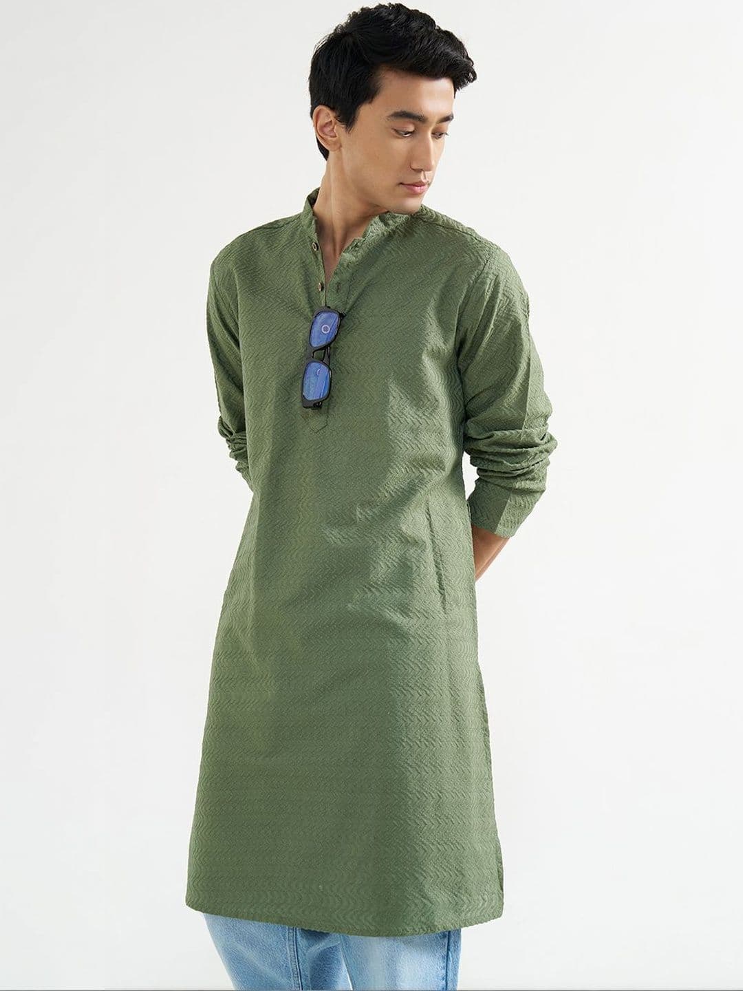 indus route by Pantaloons Men Dobby Kurta - view 1