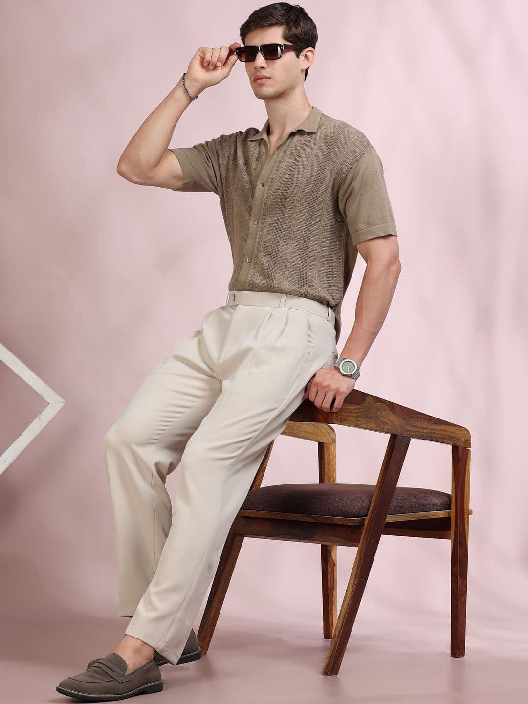 INVICTUS Men Pleated Trousers