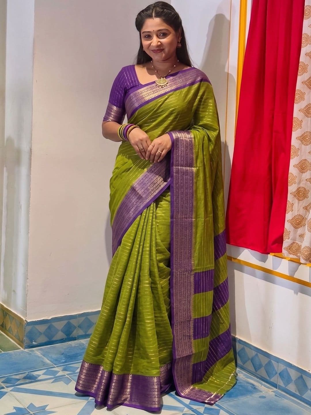 BilloRani Striped Zari Silk Blend Handloom Saree - view 1