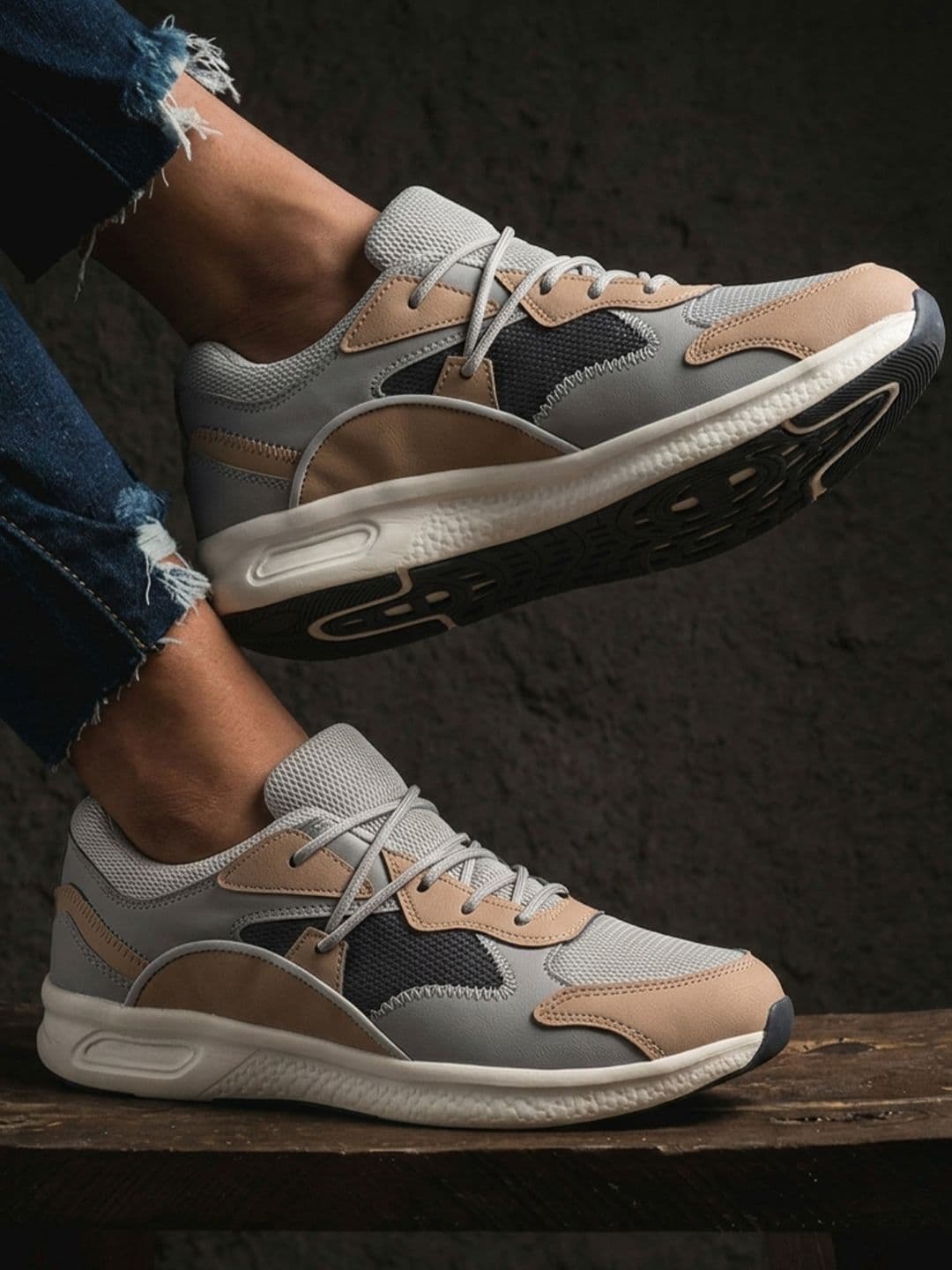 FUEL Men Colourblocked Mesh Running Shoes - view 1