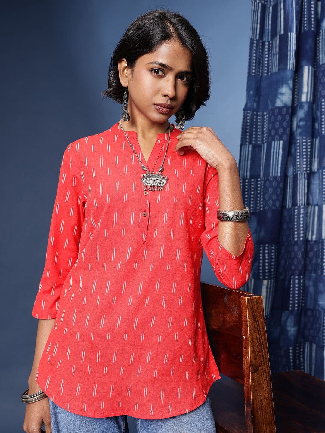 Taavi Woven Design Manadarin Collar Ikat Crafted Kurti - view 1
