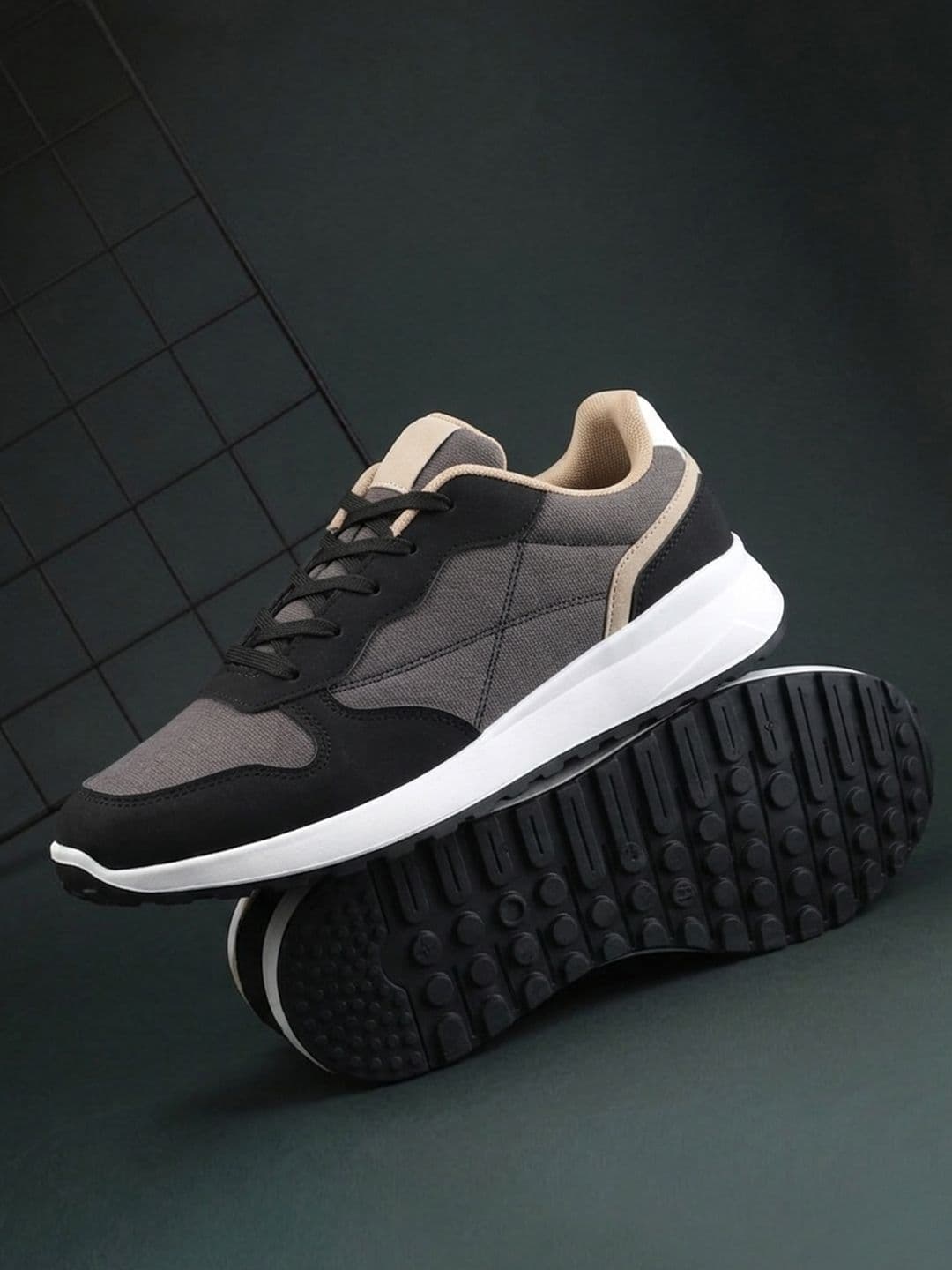 FUEL Men Mesh Running Non-Marking Shoes - view 1