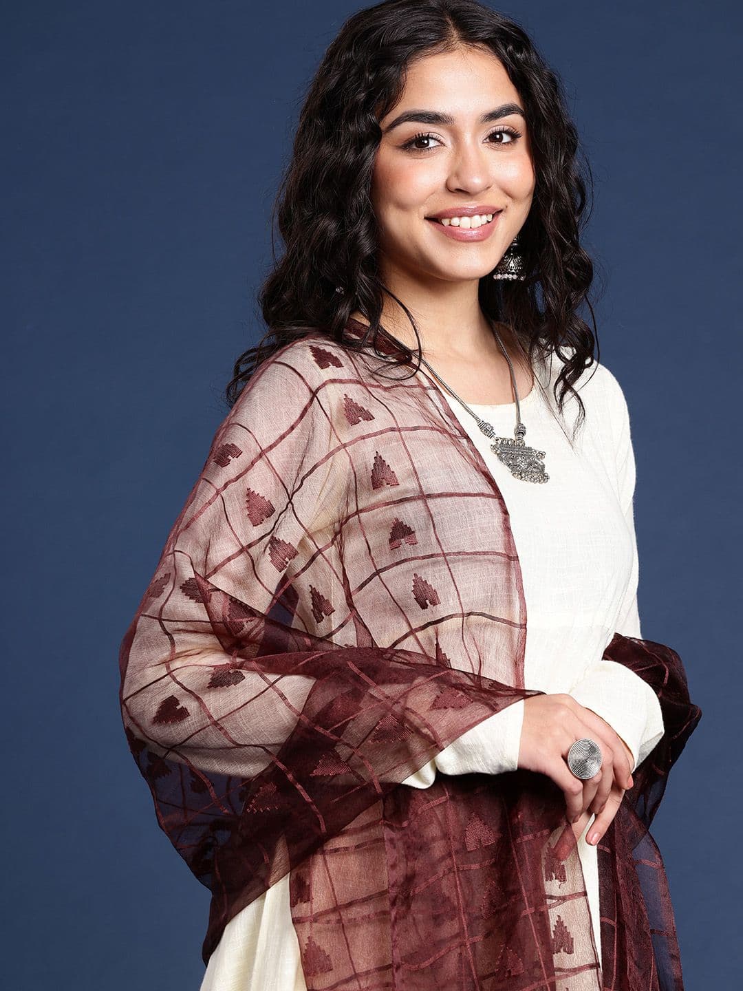 Taavi Woven Design Dupatta - view 1