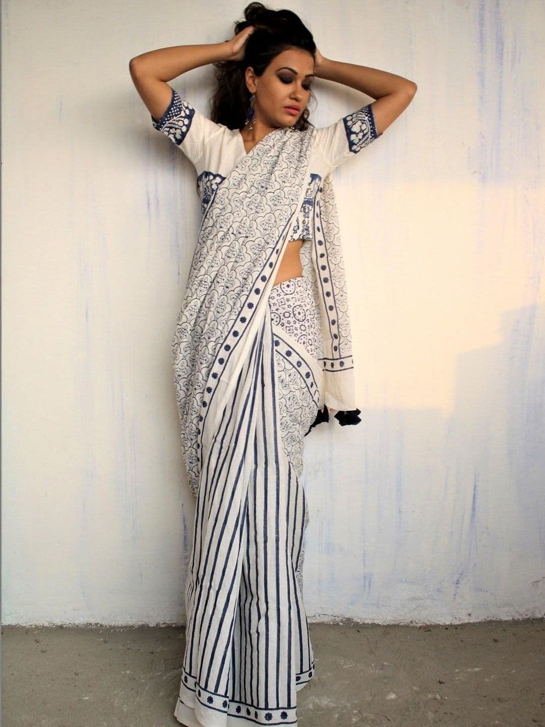 vastranagari Ethnic Motifs Printed Art Silk Khadi Saree - view 1