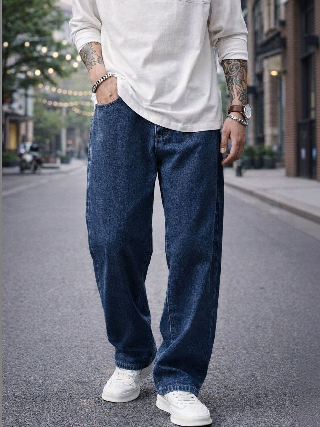 AngelFab Men Relaxed Fit High-Rise Light Fade Stretchable Jeans - view 1