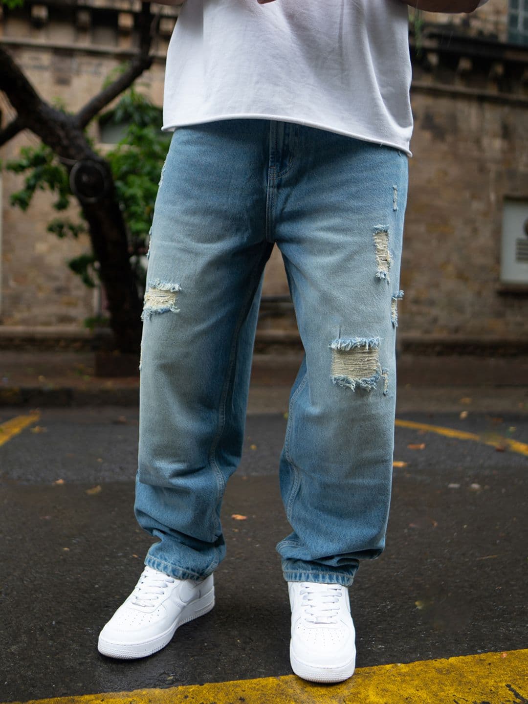 Powerlook Men Blue Baggy Ripped Relaxed Fit Jeans - view 1