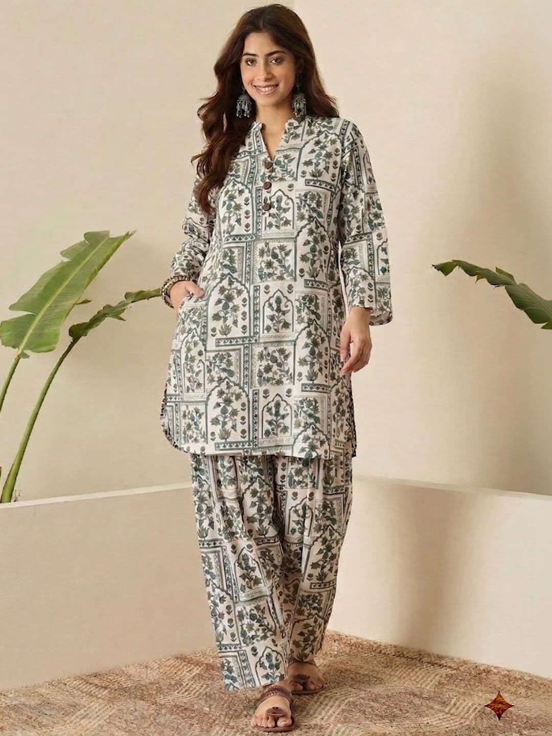 InWeave Women Ethnic Motifs Printed Regular Kurta with Patiala - view 1