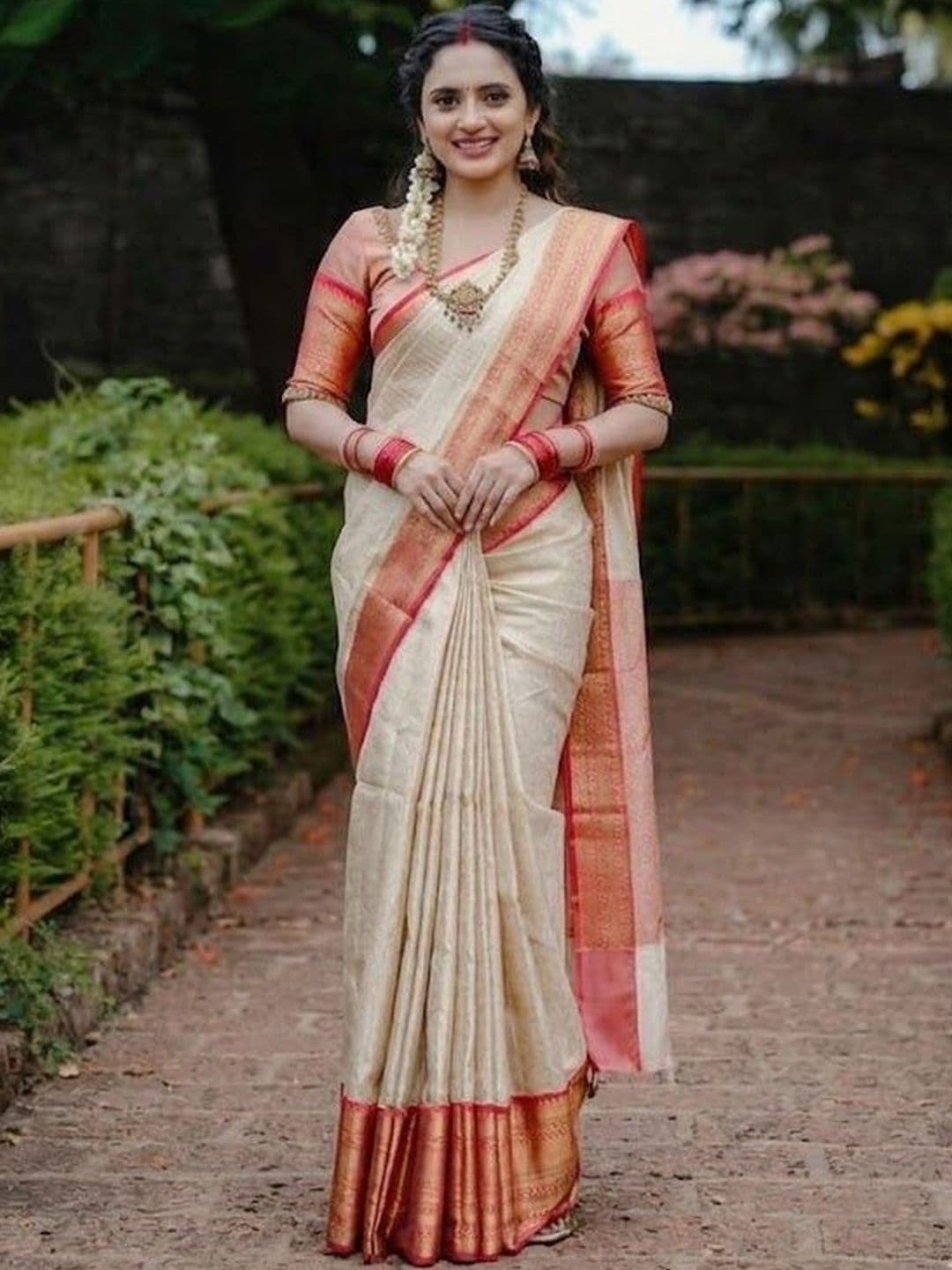 YASHASVI FASHION Woven Design Zari Art Silk Handloom Saree - view 1