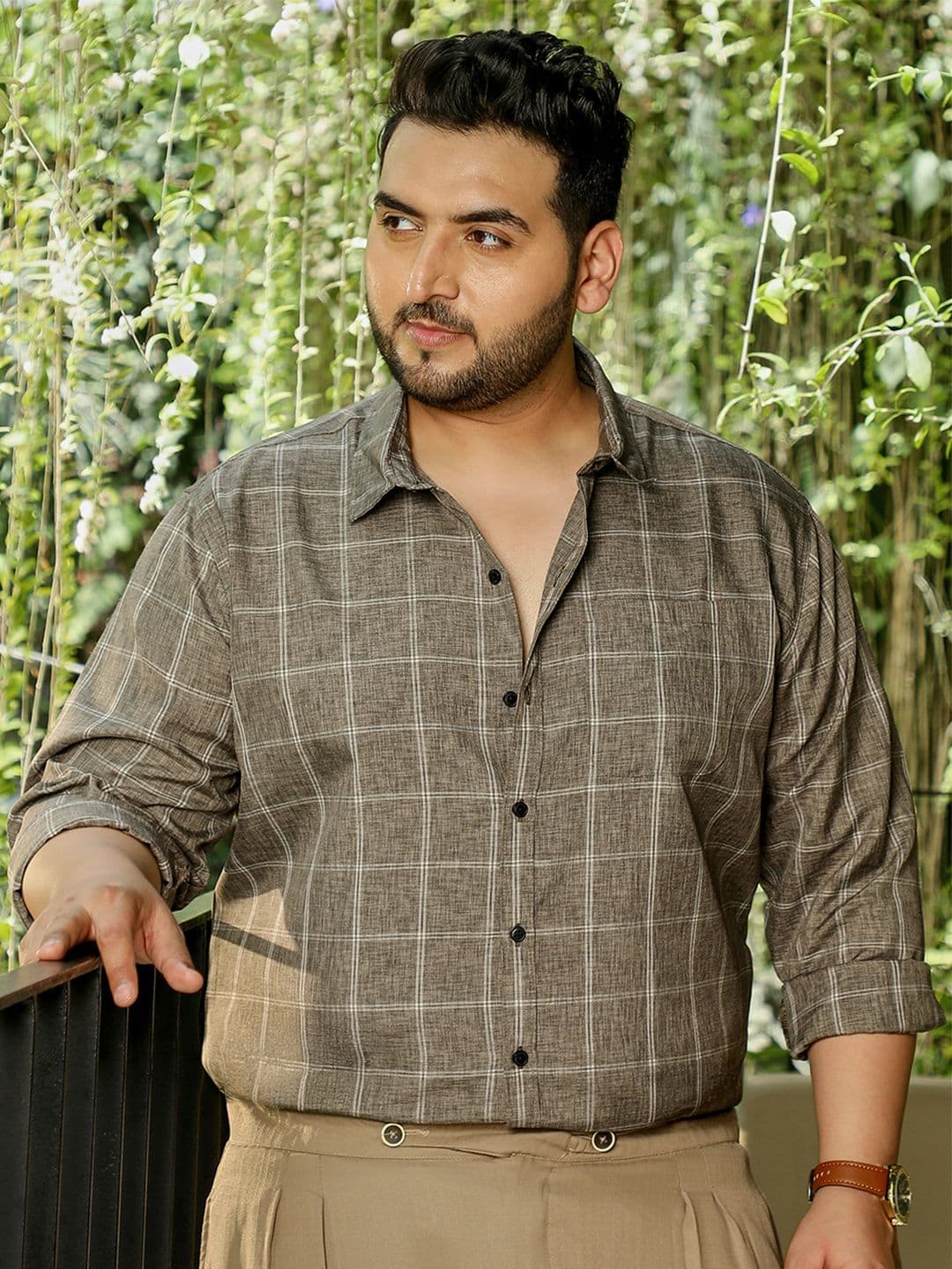 Instafab Plus Men Relaxed Checked Casual Shirt - view 1