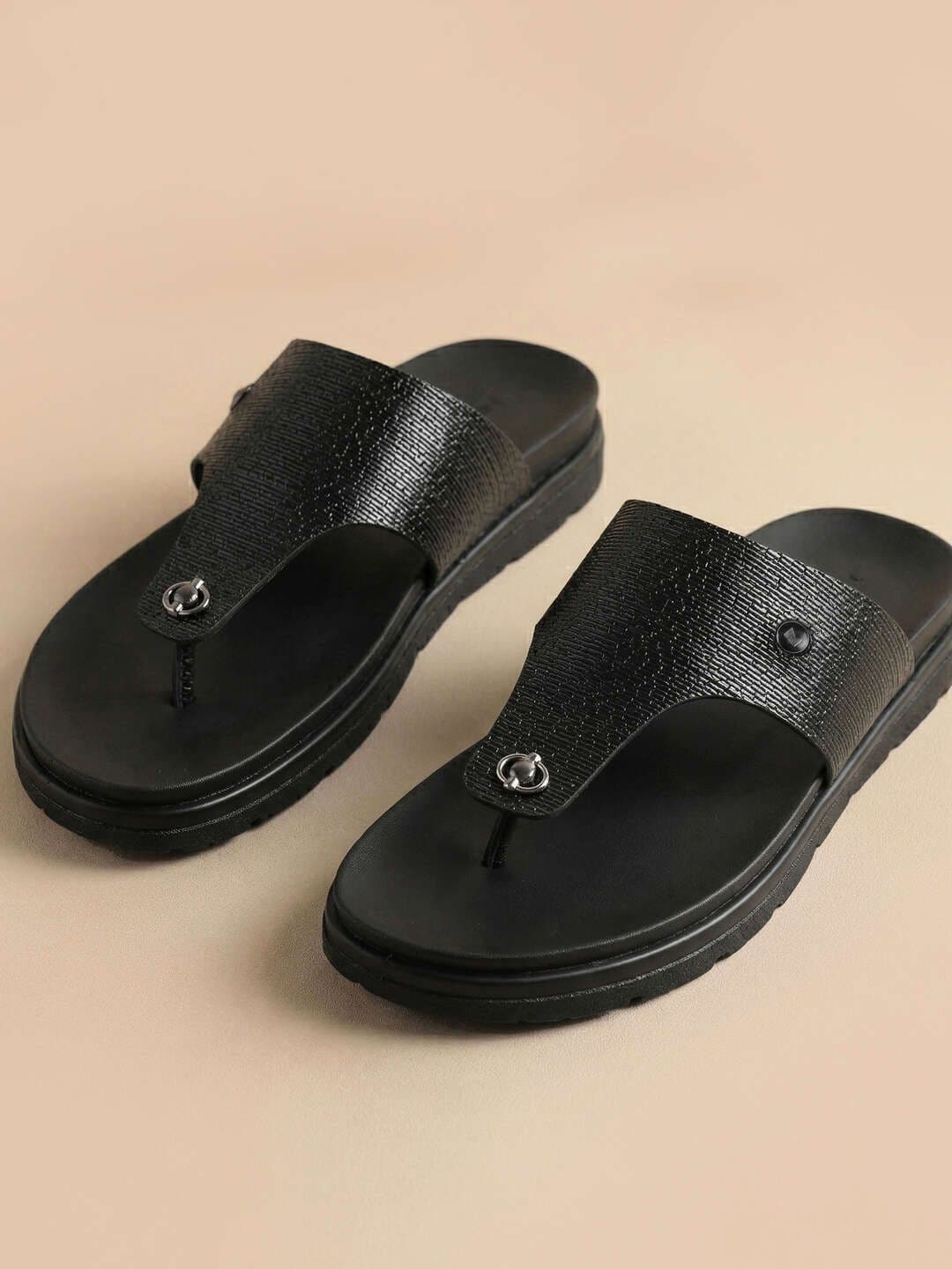 Metro Men Thong Flip-Flops - view 1