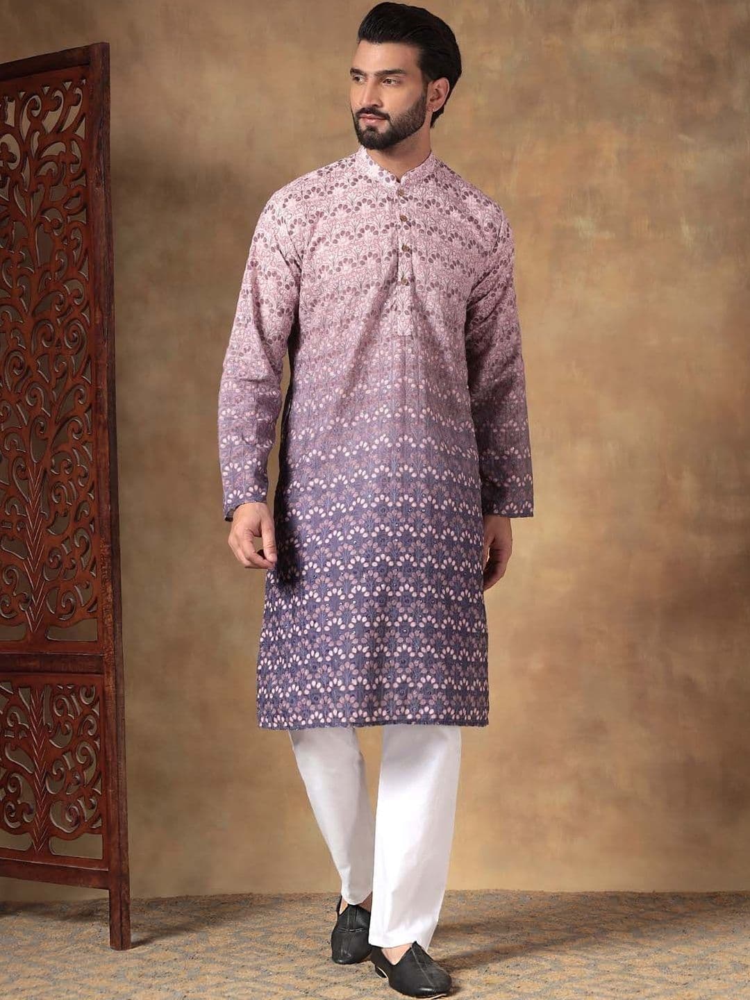 Excent Men Geometric Embroidered Sequinned Floral Kurta - view 1