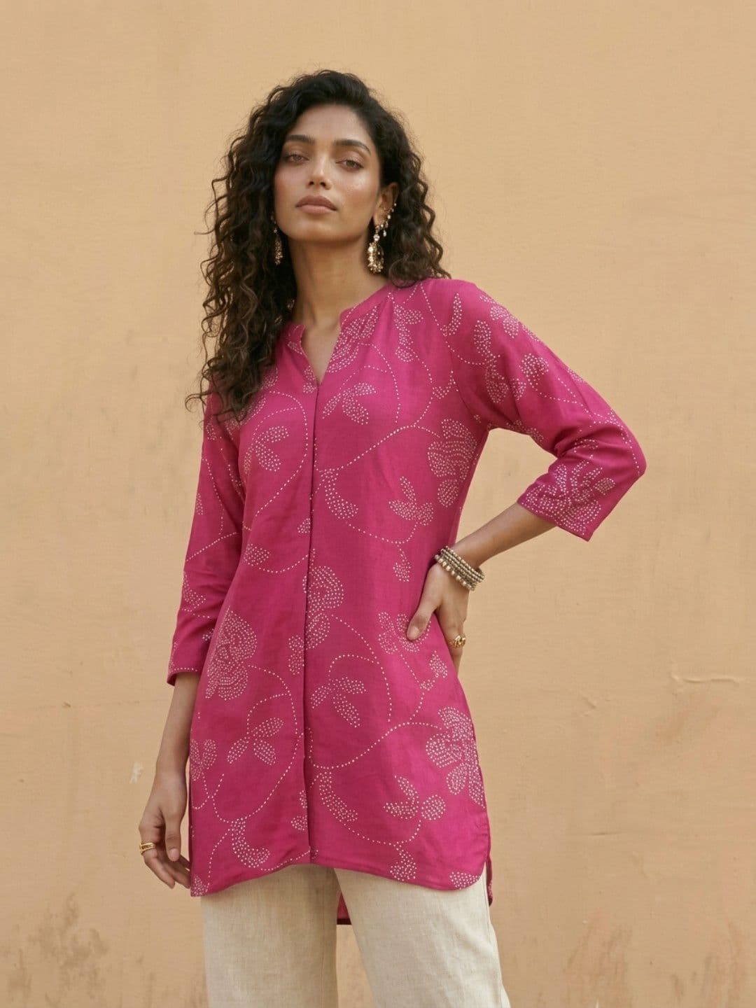fusion by glitchez Bandhani Printed Mandarin Collar Raglan Sleeves Gathered Kurti - view 1