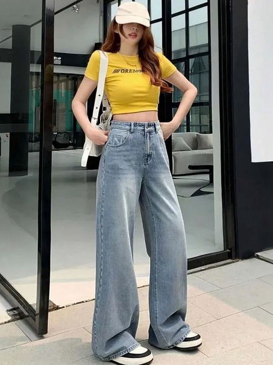 Kotty Women Wide Leg High-Rise Light Fade Stretchable Jeans - view 1