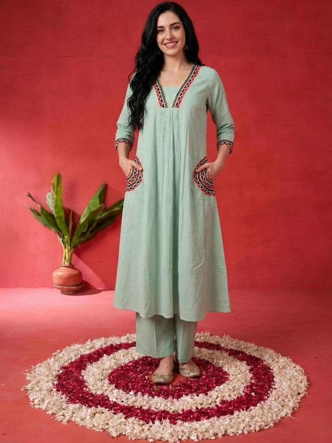 EVANORA Women Ethnic Motifs Pleated Thread Work Kurta with Trousers - view 1