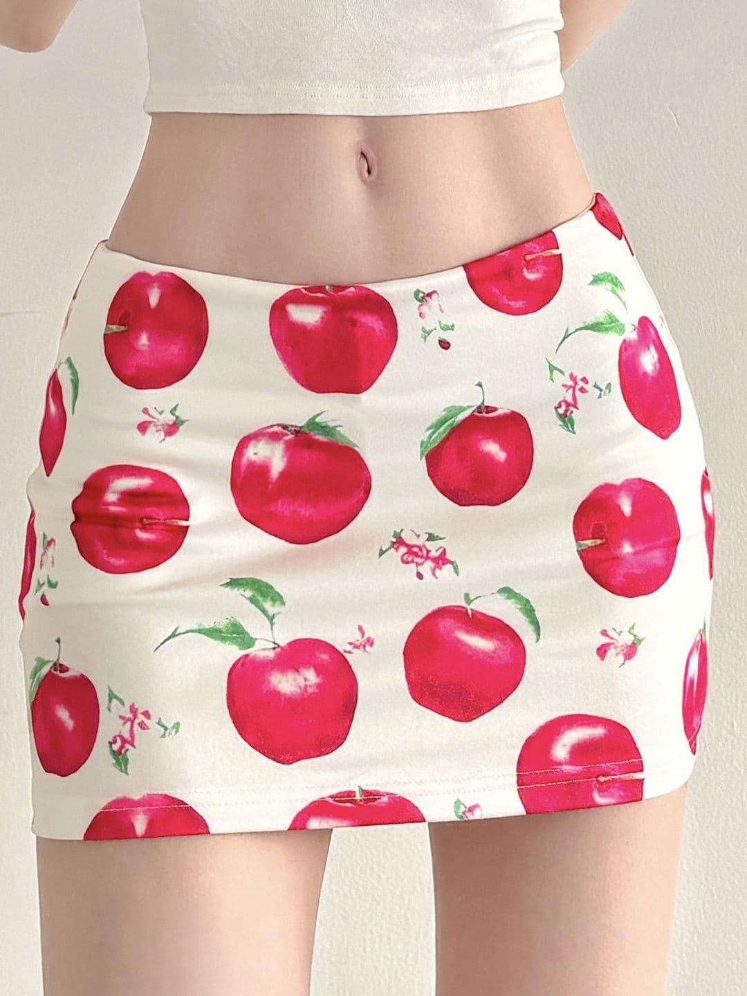 StyleCast x Revolte Women Floral Micro or Ditsy Print Mini Straight Skirt - view 1