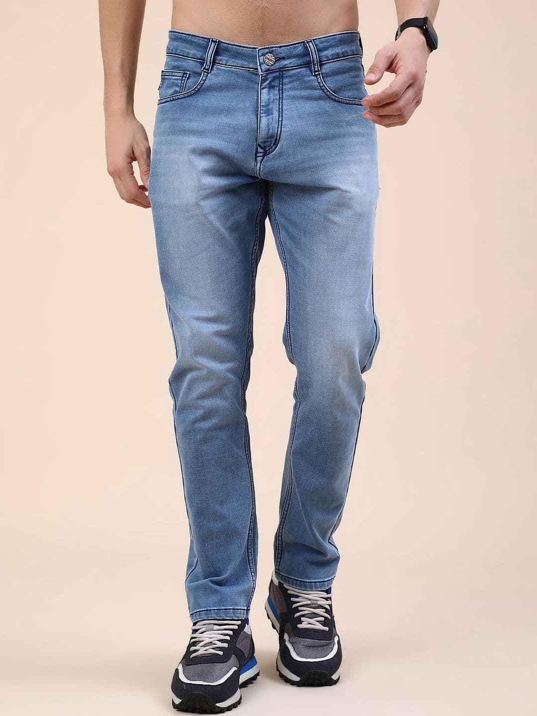 V-Mart Men Skinny Fit Mid-Rise Light Fade Stretchable Jeans - view 1