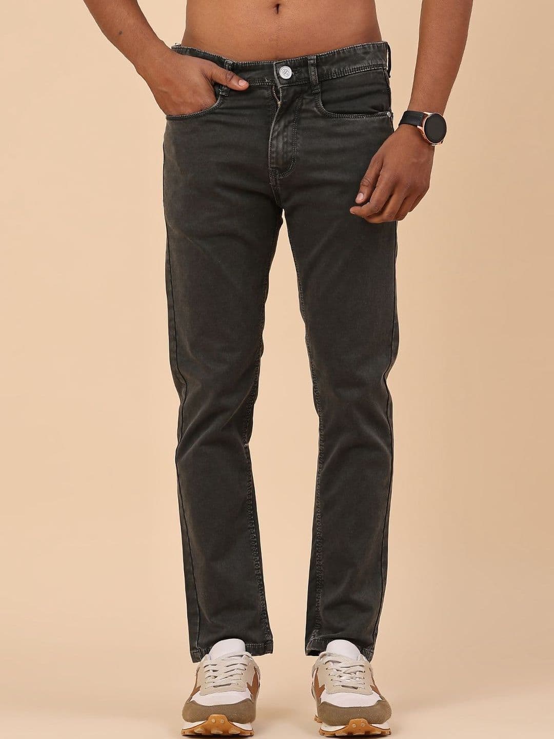 V-Mart Men Slim Fit Mid-Rise Light Fade Stretchable Jeans - view 1