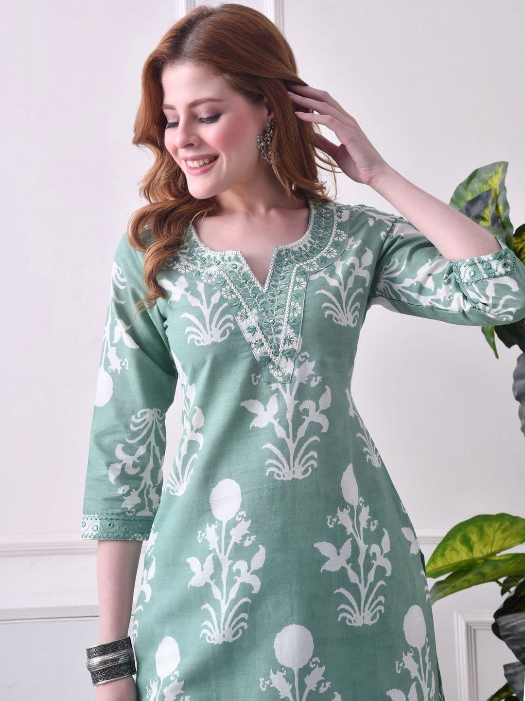 DEEPYOG APPAREL Women Ethnic Motifs Printed Thread Work Indie Prints Kurta - view 1