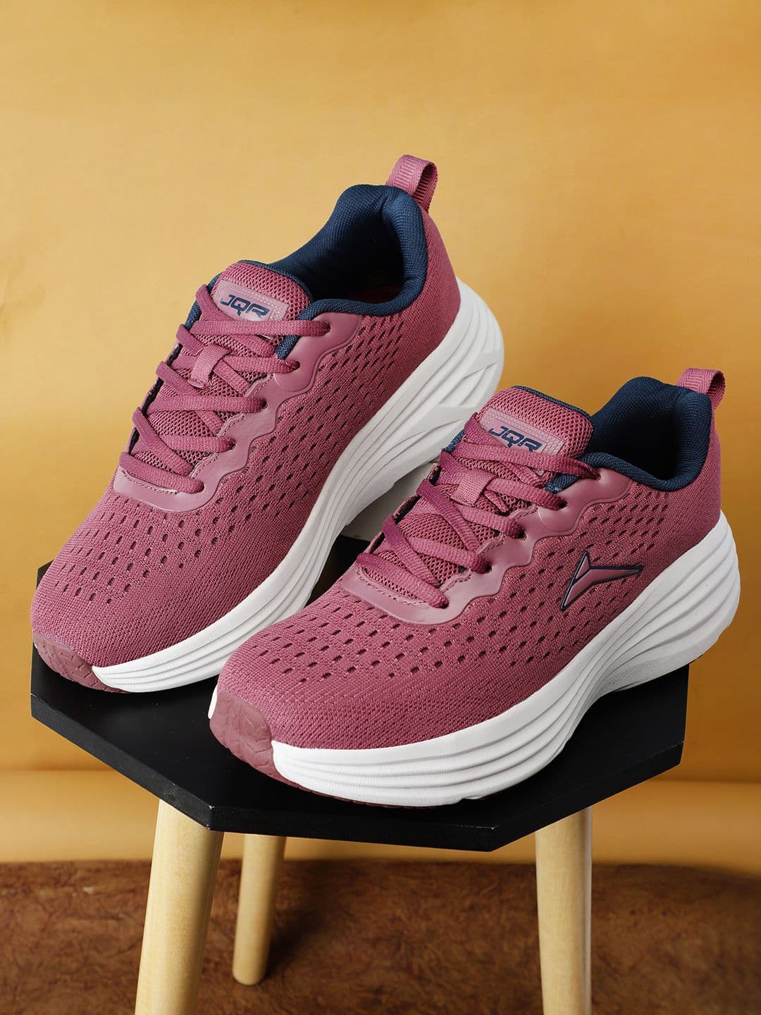 JQR BENNY Women Mesh Running Shoes - view 1