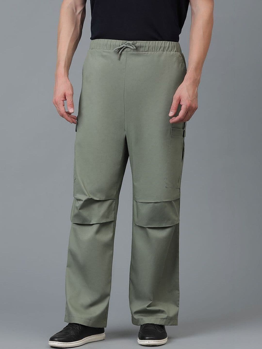 Stylecast X Kotty Men Low-Rise Cargos Trousers