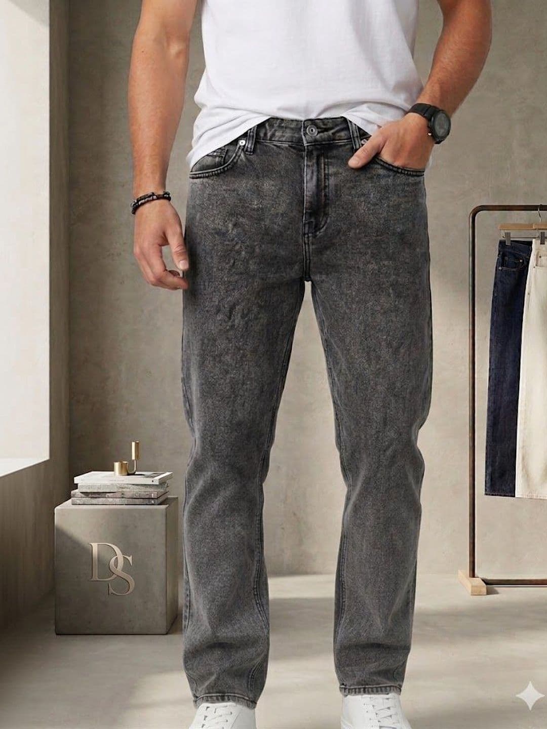 NIFFER FASHION Men Jean Mid-Rise Heavy Fade Applique Jeans - view 1