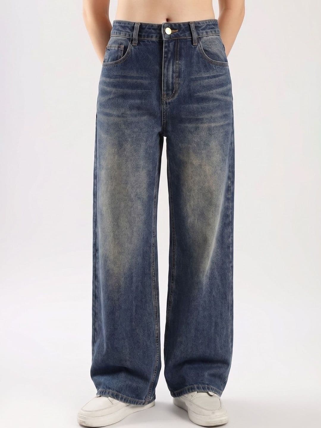 zayla Women Jean Flared High-Rise Light Fade Jeans - view 1