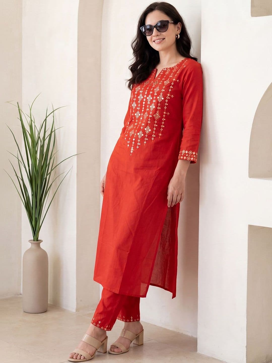 Indo Era Women Ethnic Motifs Embroidered Regular Thread Work Kurta with Trousers - view 1