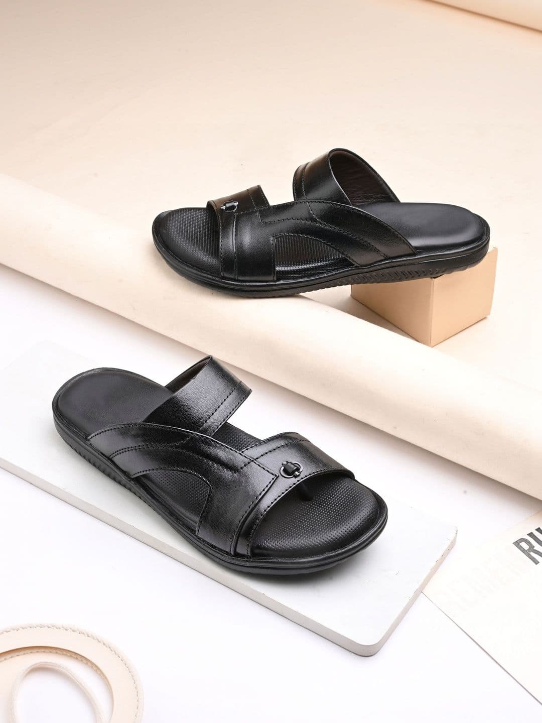 Mast & Harbour Men Comfort Sandals - view 1