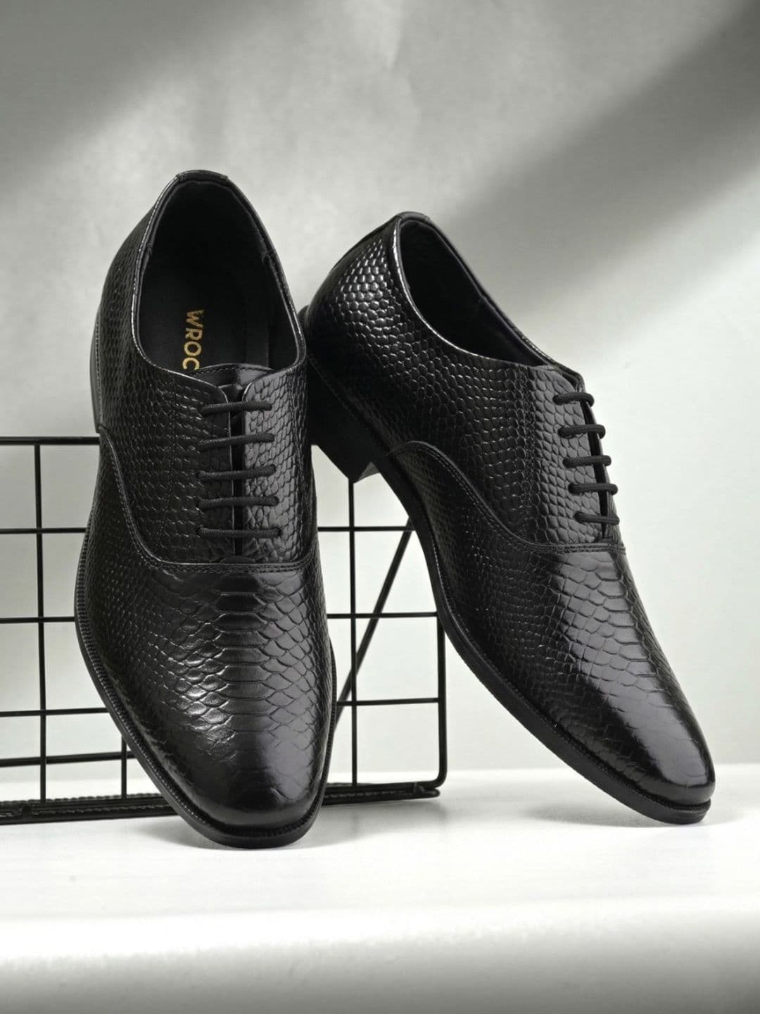 WROC Men Leather Formal Oxfords - view 1
