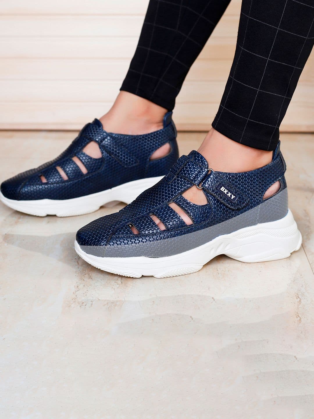 Bxxy Men Textured Hidden Elevator Height Increasing Shoe-Style Sandals - view 1