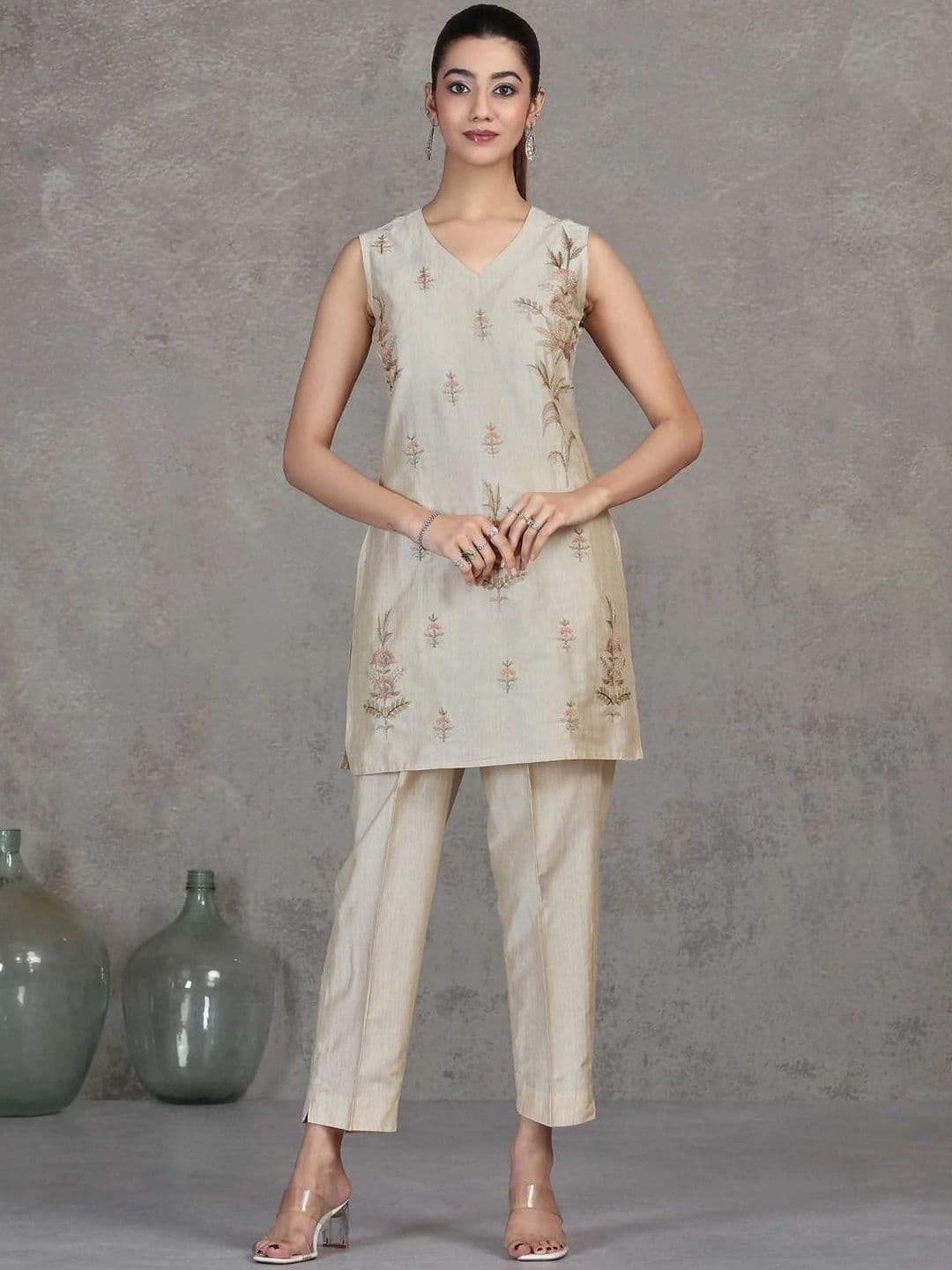 COTTON CULTURE Women Ethnic Motifs Embroidered Regular Thread Work Kurta with Trousers - view 1
