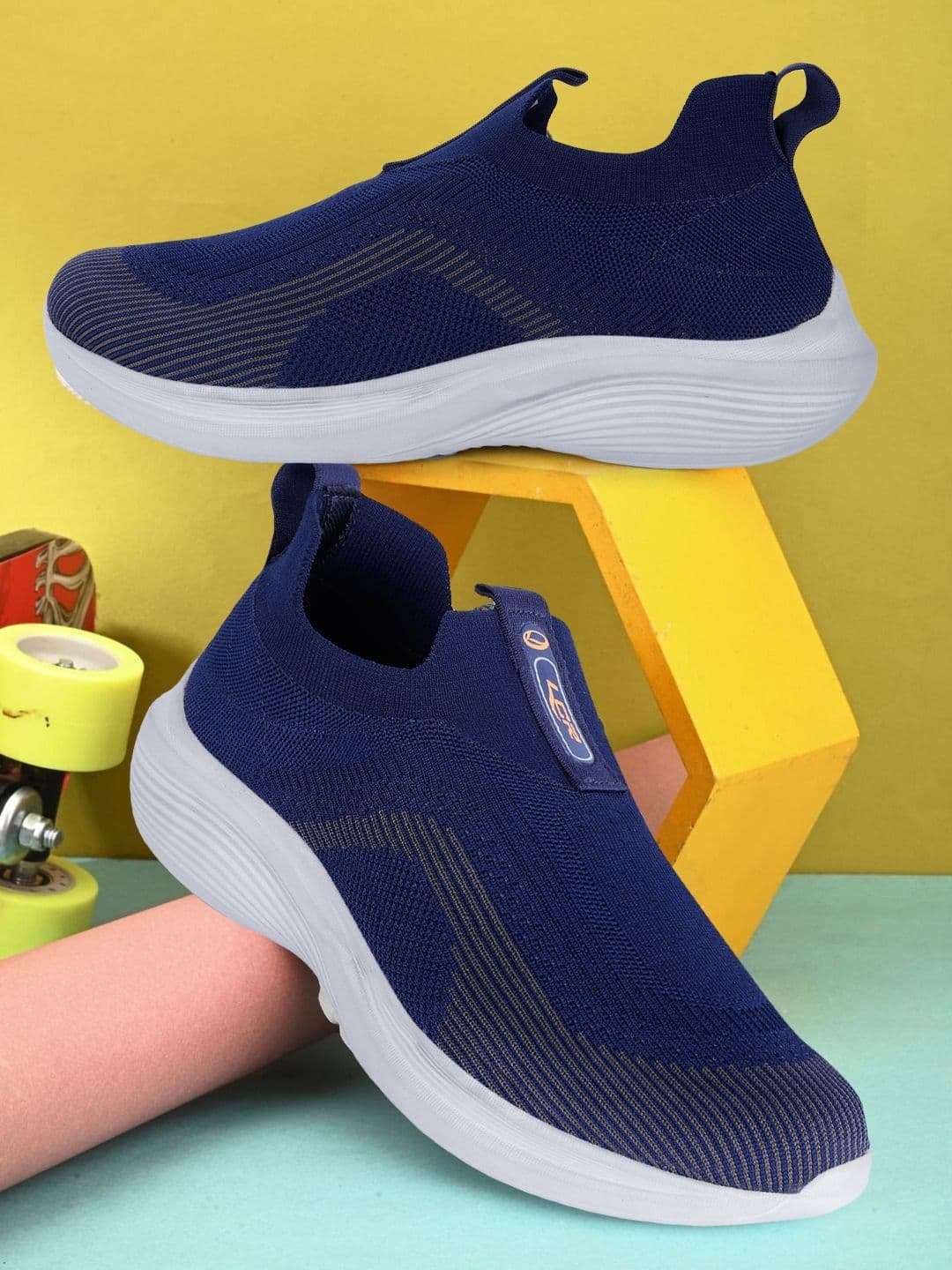Lancer Men Mesh Walking Non-Marking Shoes - view 1